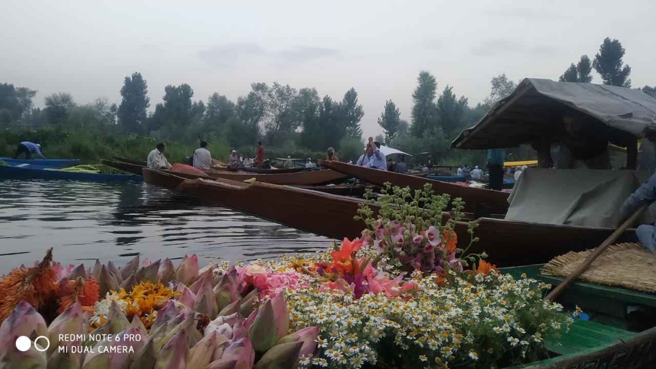 Green View Group Of Houseboats Srinagar  Exterior photo